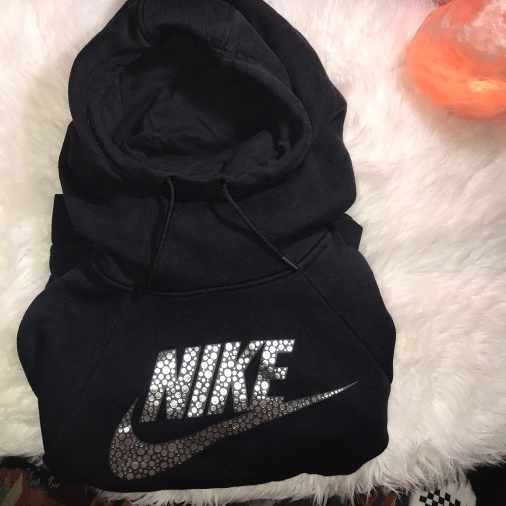 Nike hoodie !
